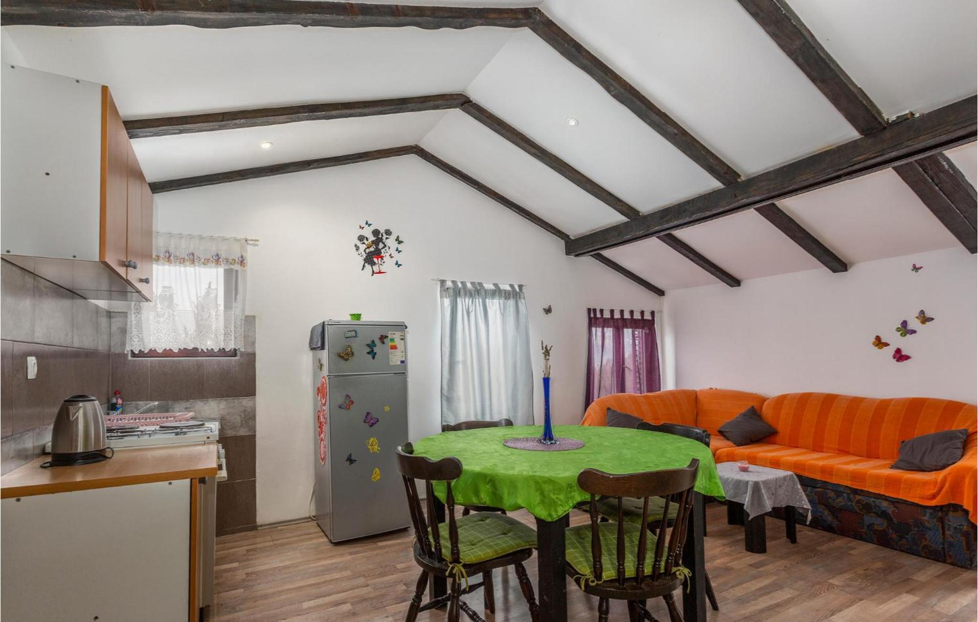 2 Bedroom Amazing Apartment In Нівице Екстер'єр фото